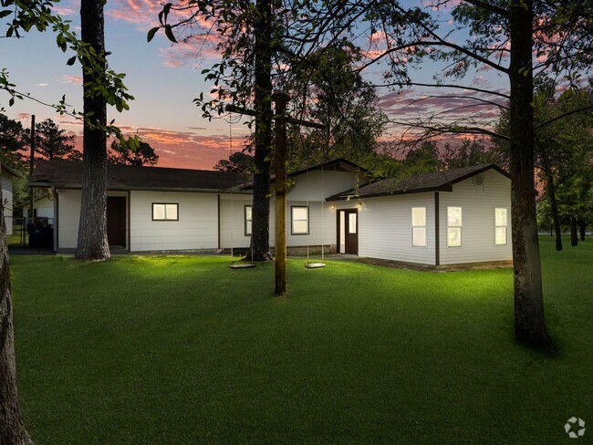 Building Photo - 615 Morris Rd Rental