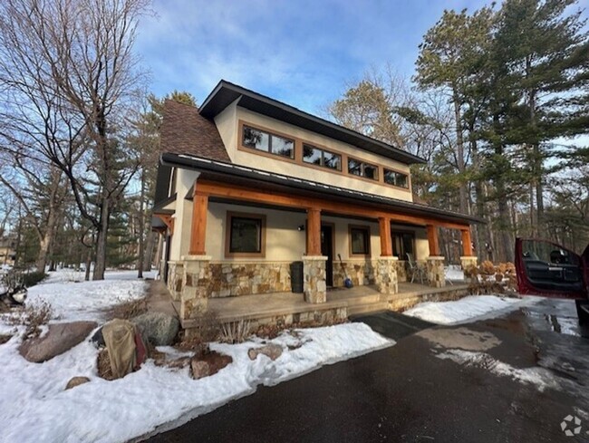 Building Photo - 1 Bedroom Home on Gull Lake! Beautiful Sun...