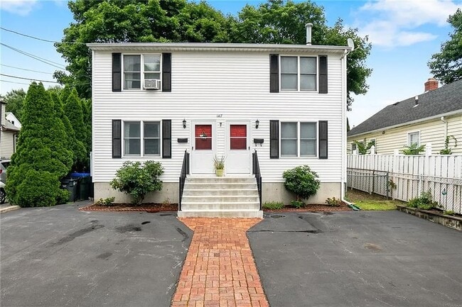 Photo - 147 Lynch St Unit 2