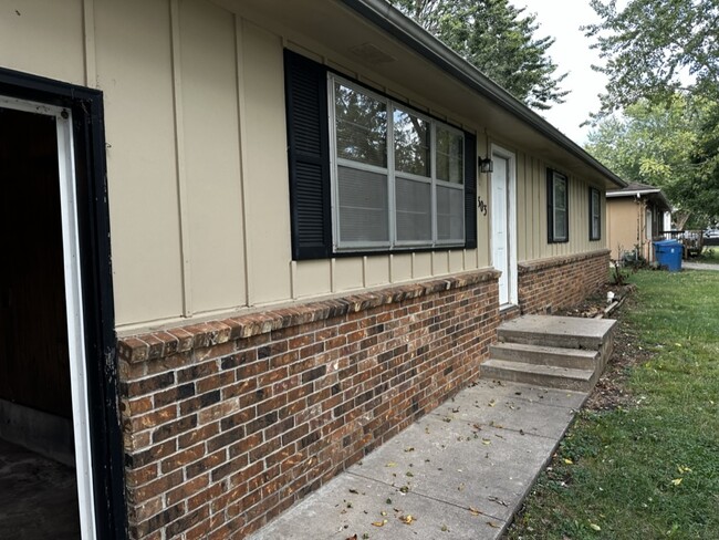 Photo - 303 Aspen Dr House