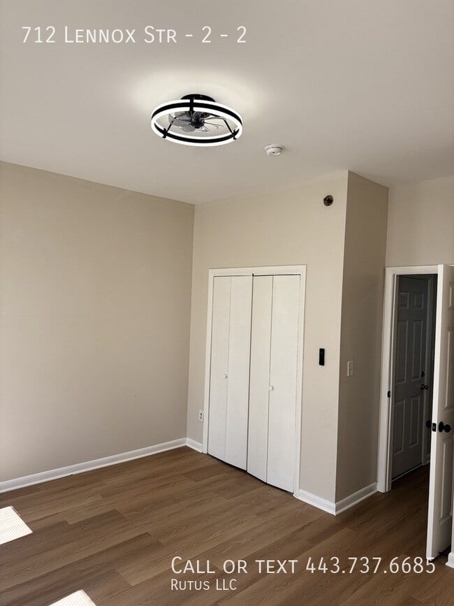 Photo - 712 Lennox St Unit 2