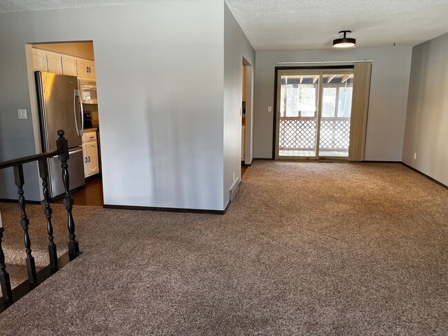 Photo - 3 Bed/3 Bath with Fenced in Yard!