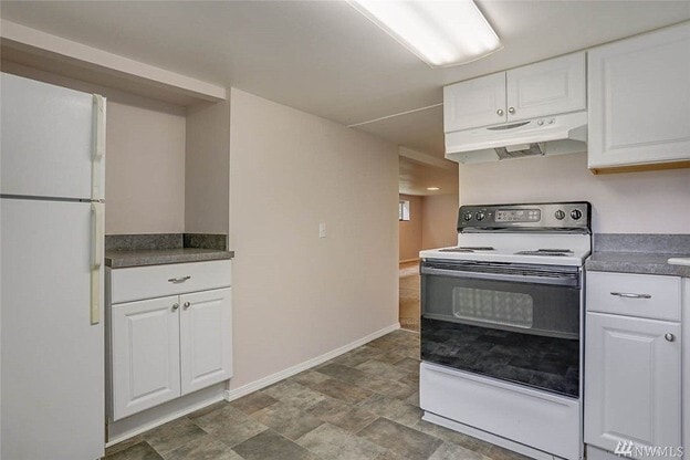 Kitchen - 7730 18th Ave SW Rental