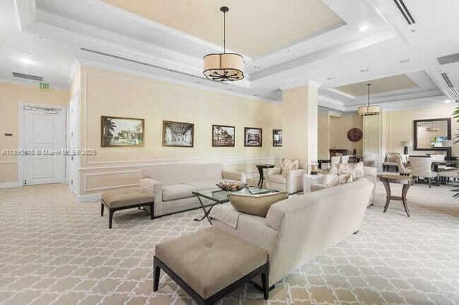 Photo - 403 S Sapodilla Ave Unit 104