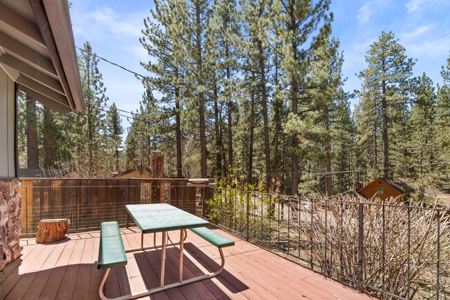 Photo - 383 Catalina Rd