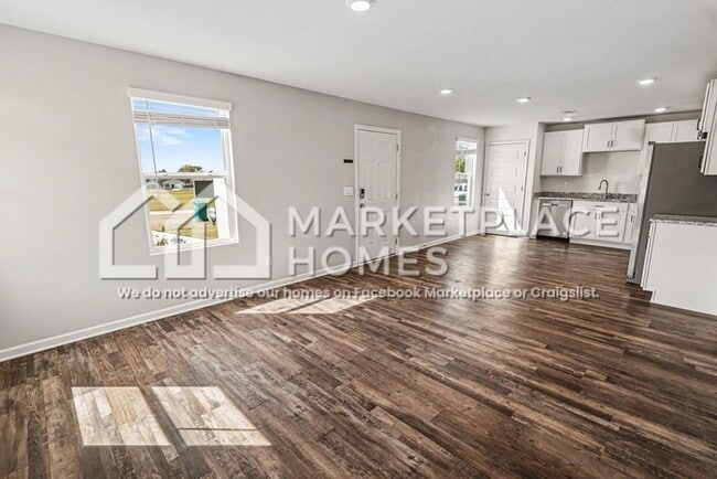 Photo - 14338 Firefly Ln