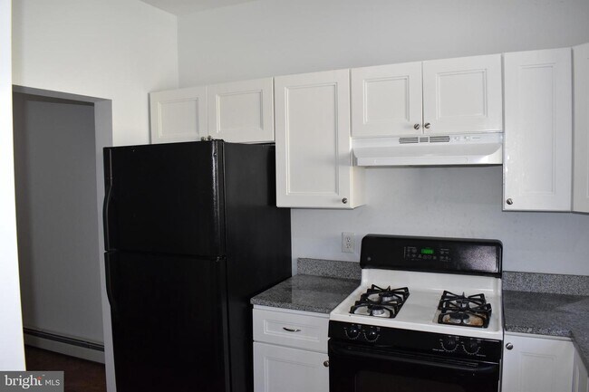 Photo - 1808 S Broad St