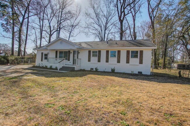 Building Photo - 605 Michigan Ct