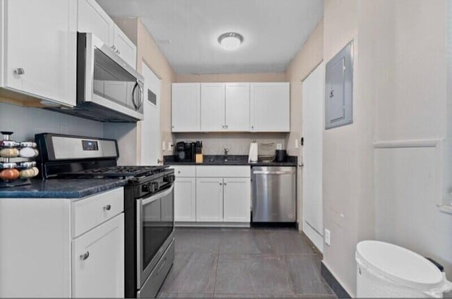 Photo - 464 E Norwich Ave Unit 474 A