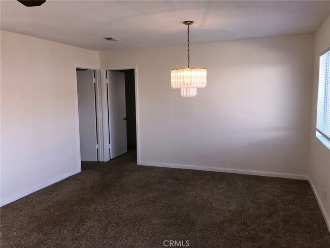 Photo - 5931 Frontier Cir