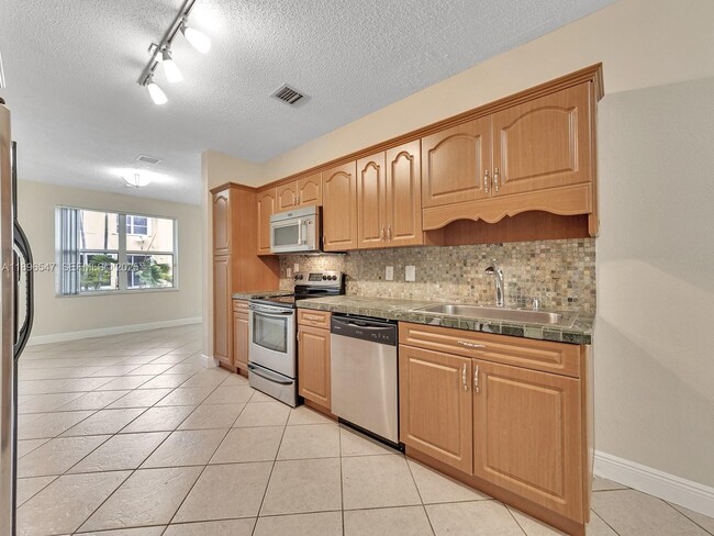 Photo - 16879 SW 1st Manor