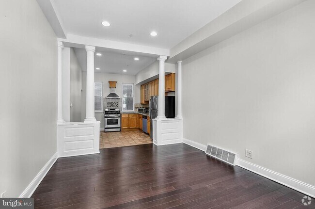 Building Photo - 1600 Frankford Ave Unit 1 Rental