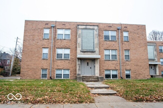 Photo - 140 E 19th St Unit 4