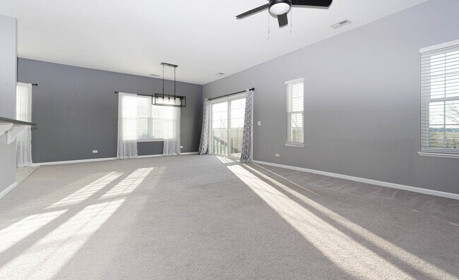 Photo - 2664 Cobblestone Dr Unit 2664