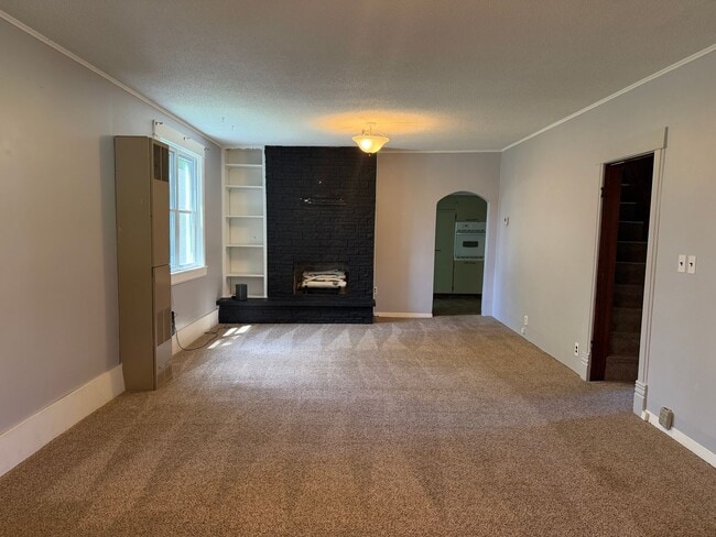 Photo - 3 Bed 1 Bath Home with Garage