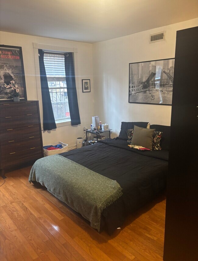 Photo - 107 Sussex St Unit 1