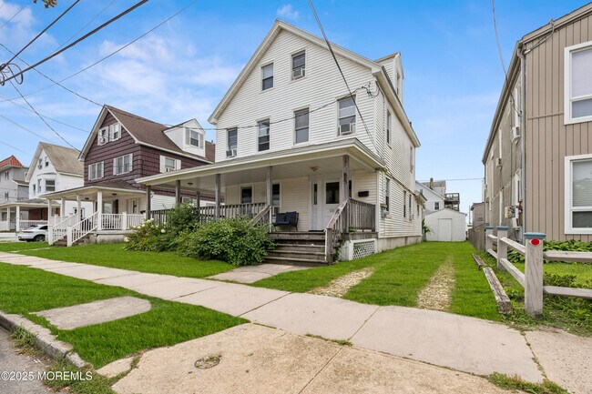 Photo - 113 12th Ave