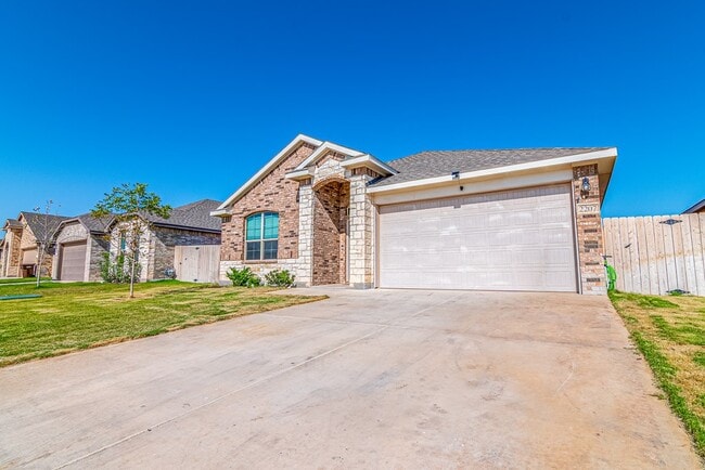 Photo - 2207 Matheson Dr