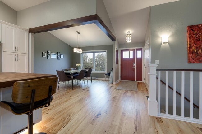 Building Photo - 1605 Arizona Ave Rental