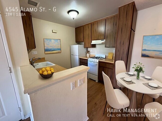 Building Photo - 4545 Alamo St Rental