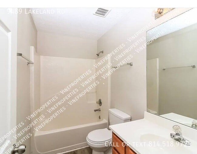 Photo - 9489 Lakeland Rd