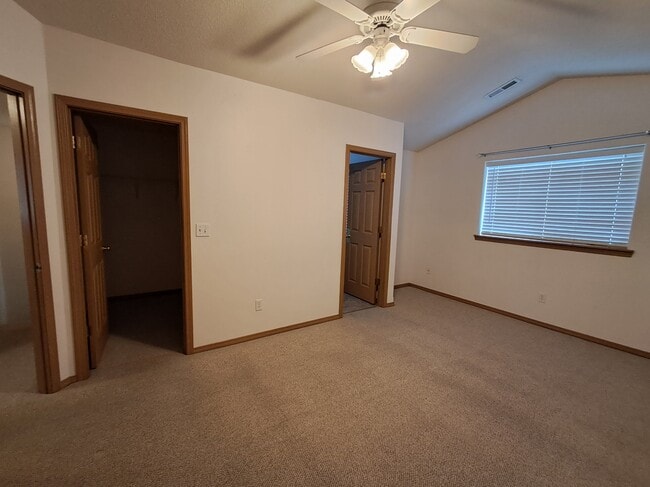 Photo - 2222 NE 137th Ct