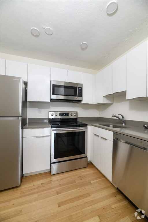 Building Photo - 48 Parker Hill Ave Unit 14 Rental