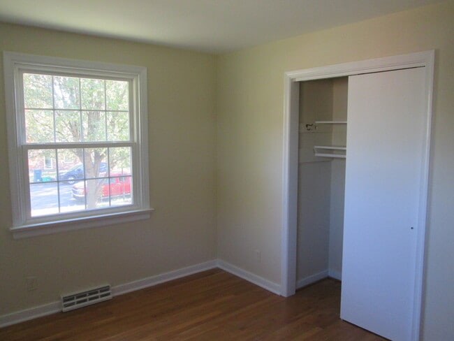 Photo - 3914 Longleaf Dr