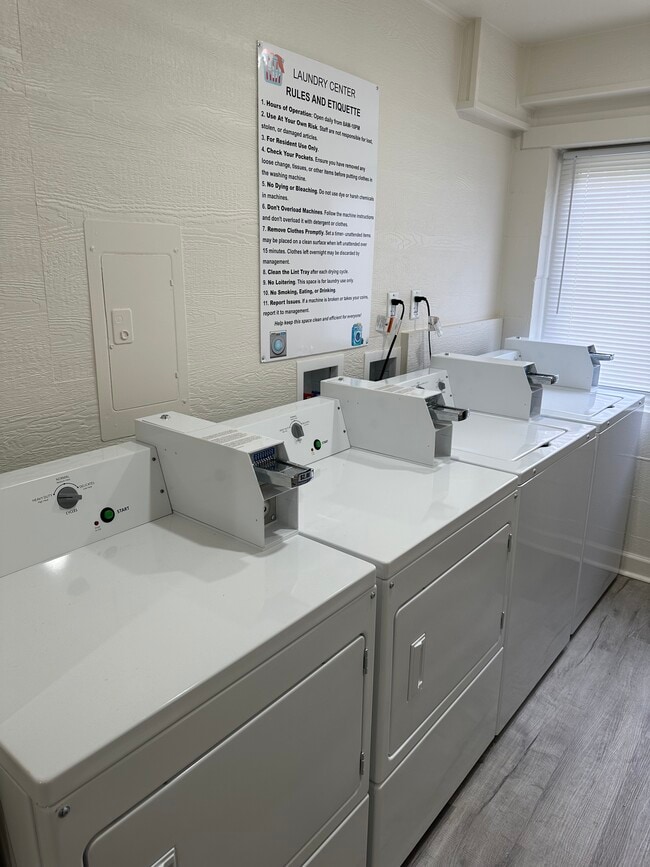 Highland Avenue Apartments