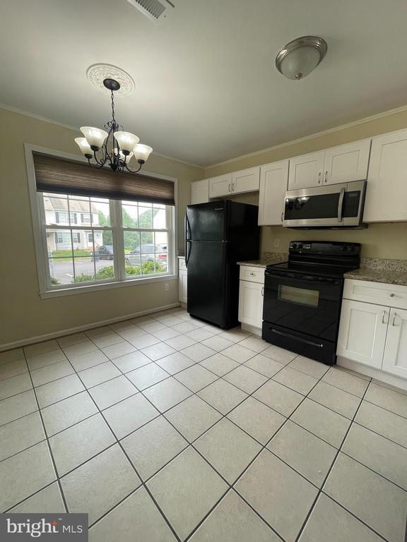 Photo - 405 Windsor Ridge Ct
