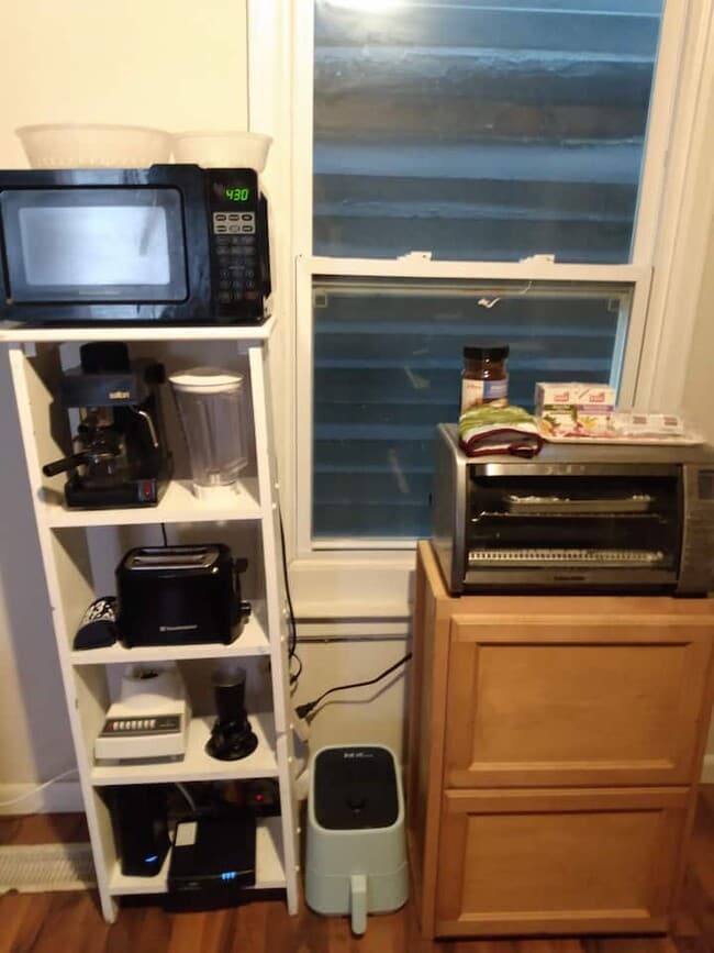 kitchen left side - 120 Whitney Pl Unit Front