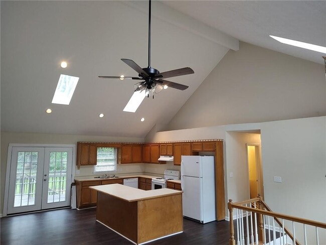 Photo - 9230 Melody Cir SW