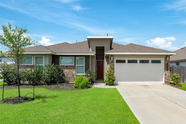 Building Photo - 818 Starcross Bnd Dr