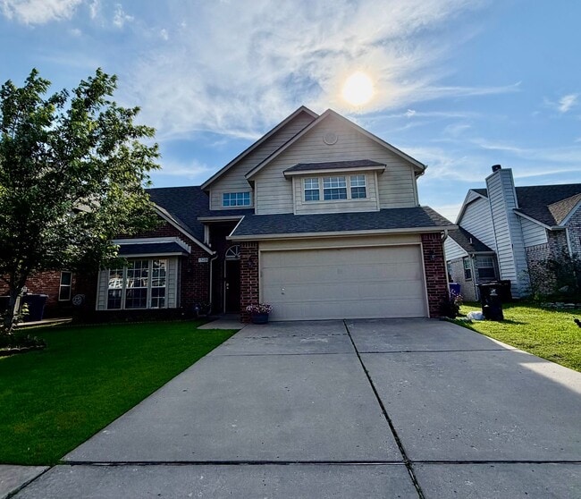 Building Photo - Broken Arrow Union Schools Single Family Home for Rent 5 beds 2.5 bath