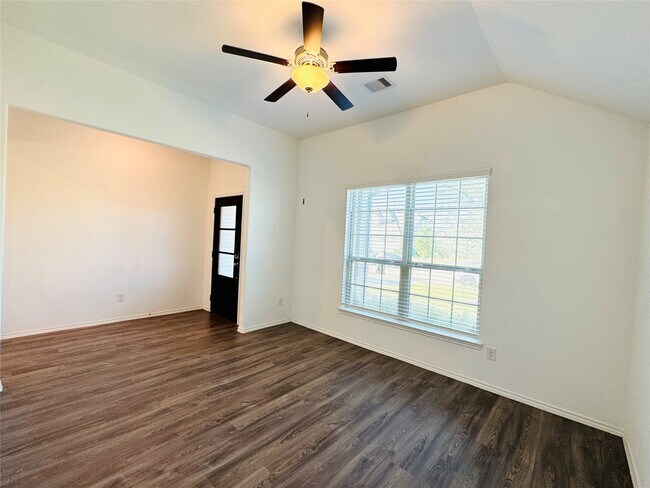 Photo - 3535 Britton Burrow Way