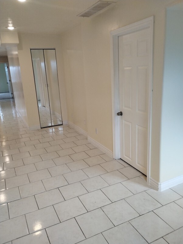Photo - 3678 Lancashire Cir