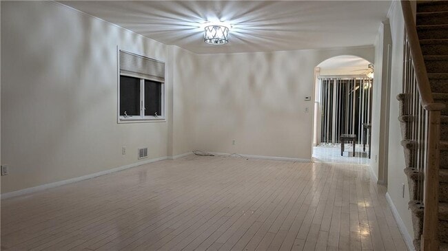 Photo - 64 Croft Pl Unit 2