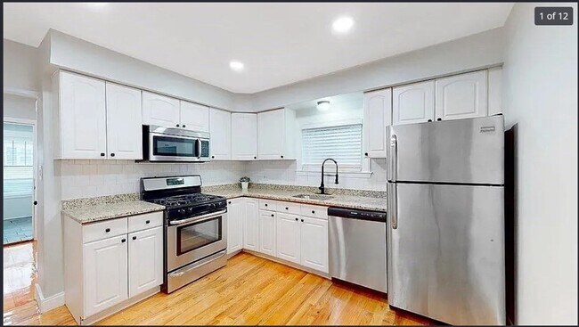 Building Photo - 14 Perkins St Unit #1