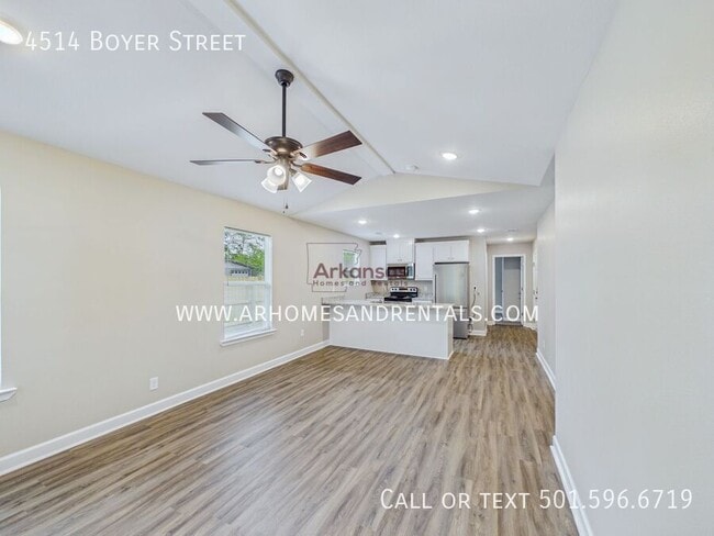 Photo - 4514 Boyer St