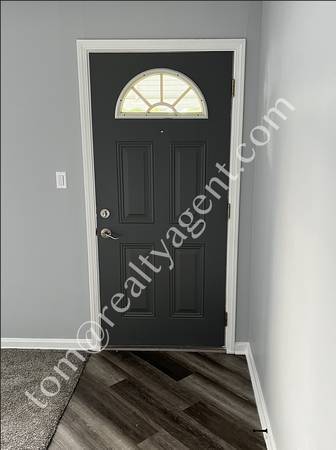 Photo - 13419 Puritas Ave