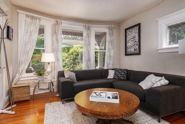 Photo - R0441 Unit A