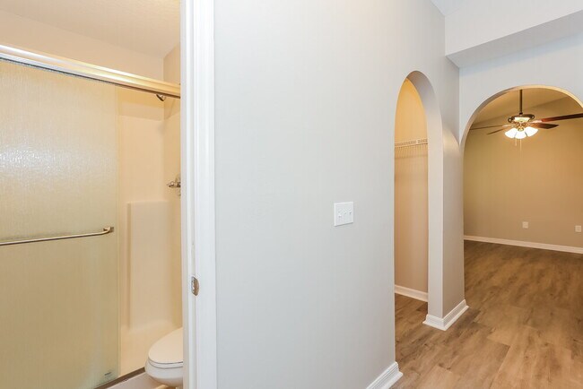 Photo - 8724 Merseyside Ave