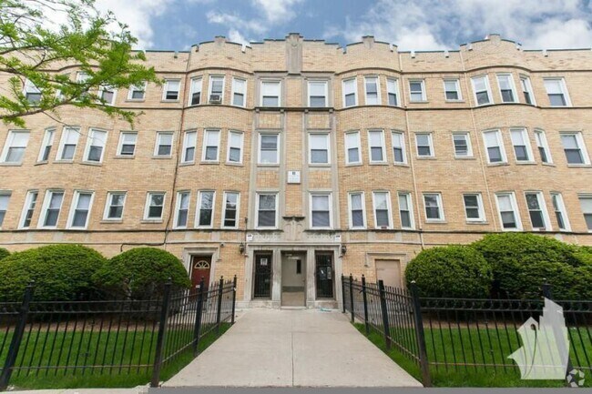 Building Photo - 2 bedroom in Chicago IL 60640 Unit 4509-2A Rental