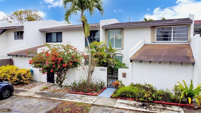 Photo - 10921 SW 70th Terrace