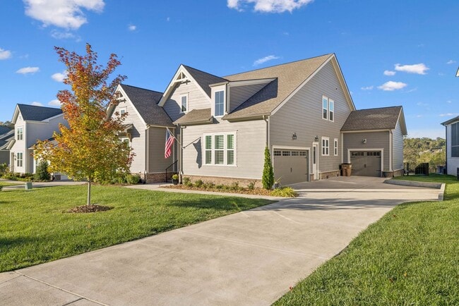 Photo - Luxurious living space *Fully furnished an...