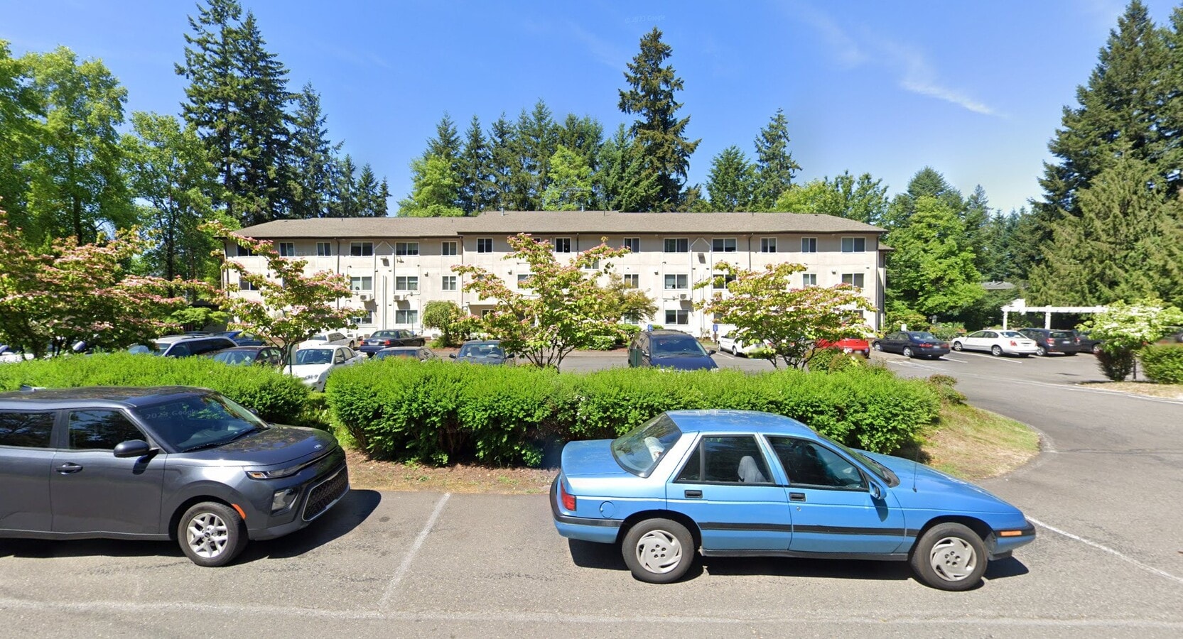 Photo - 317 152nd St E