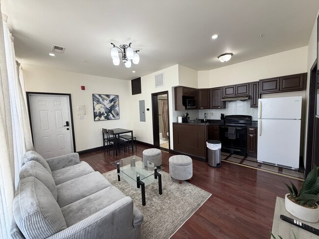 207 N 11th St Unit 301