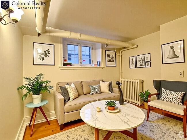 Building Photo - 86 Charles St Rental