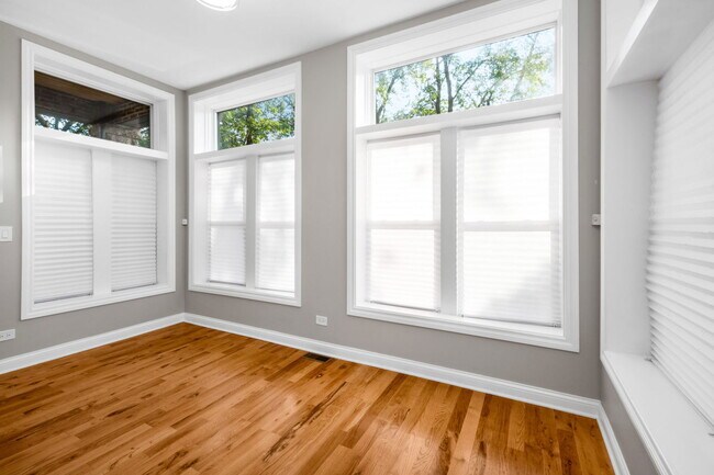 Photo - 6609 S Drexel Ave Unit A