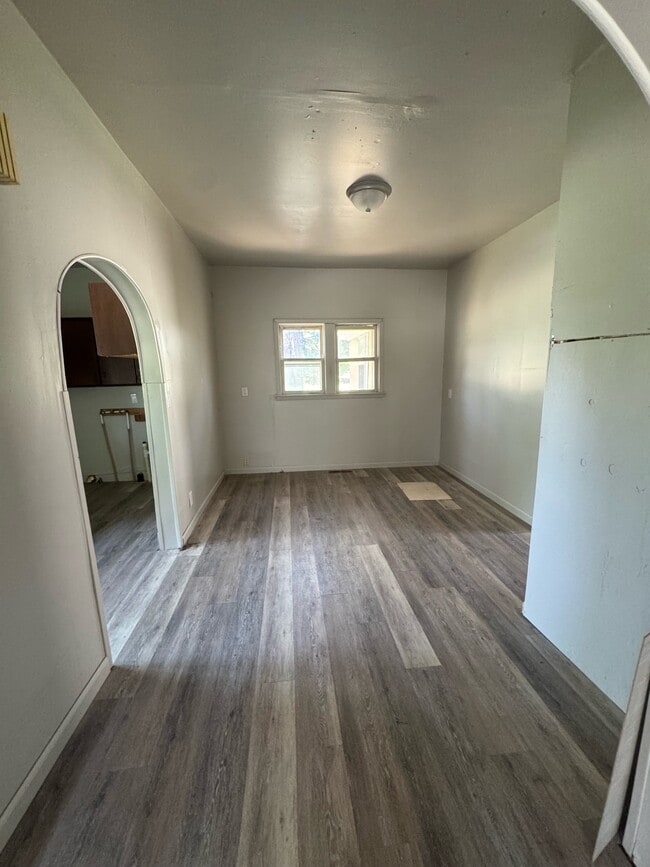 Photo - 603 N Thompson St
